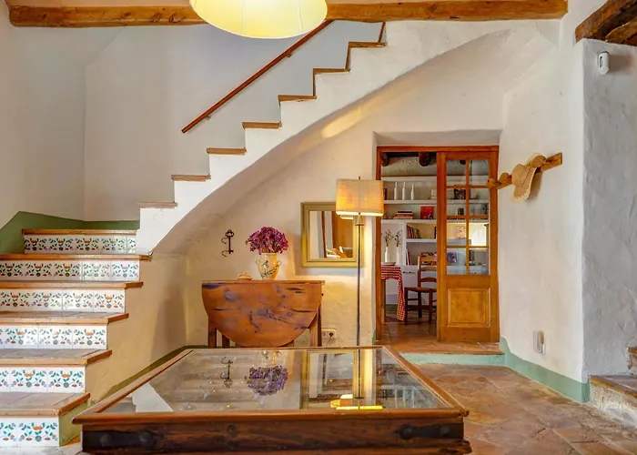 Villa Masia Palou Alt By Hello Homes