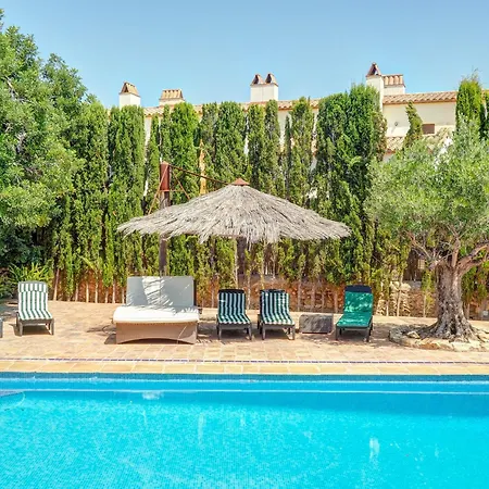 Villa Masia Palou Alt By Hello Homes