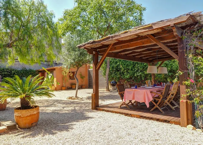 Villa Masia Palou Alt By Hello Homes Sitges